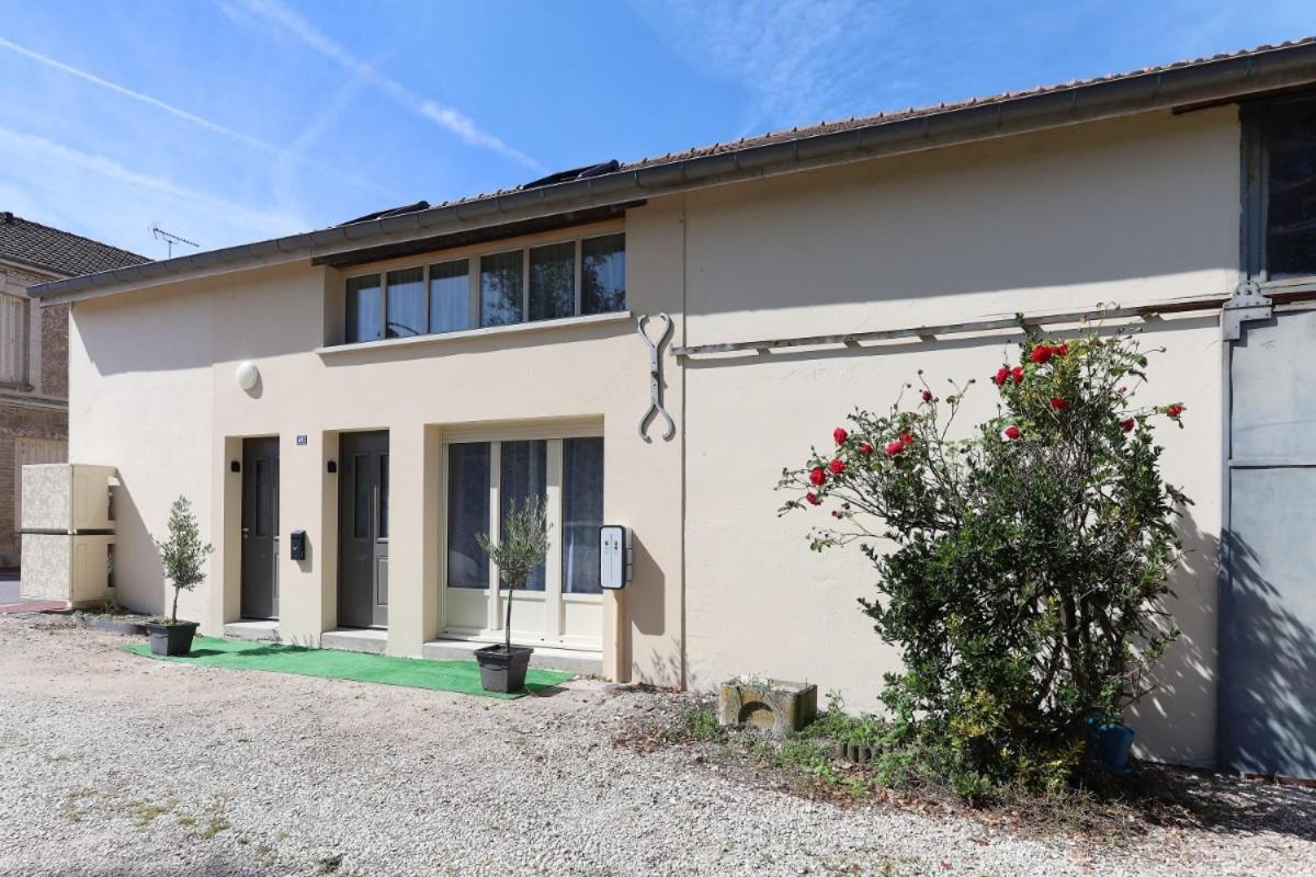 La Belle Prise Apartamento Matougues Exterior foto